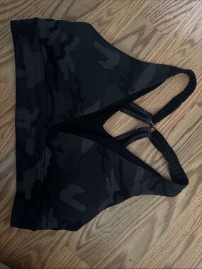 ZYIA Black Camo Strappy Wireless Sports Bra